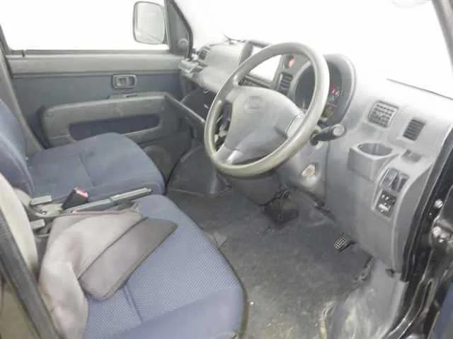 Daihatsu Hijet Cargo  с аукциона в Японии