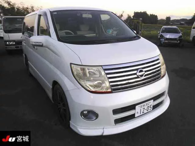 Nissan Elgrand 2006