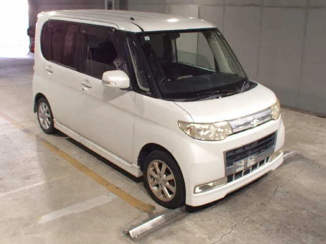 Daihatsu Tanto 2009