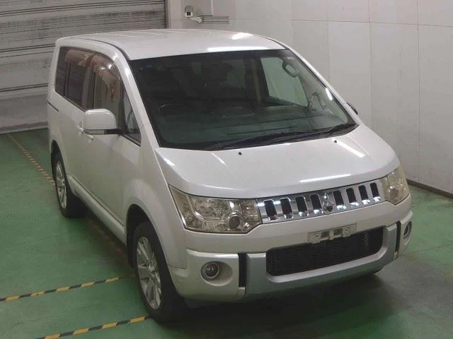 Mitsubishi Delica D:5 2007