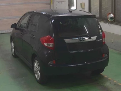 Subaru Trezia