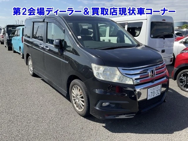 Honda Stepwgn 2011