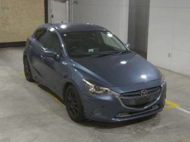 Mazda Demio 2016
