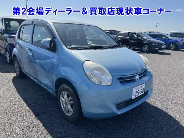 Toyota Passo 2010
