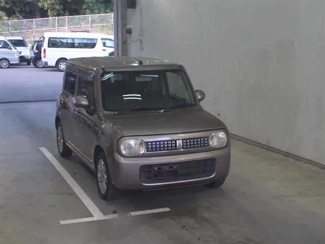 Suzuki Alto Lapin 2012