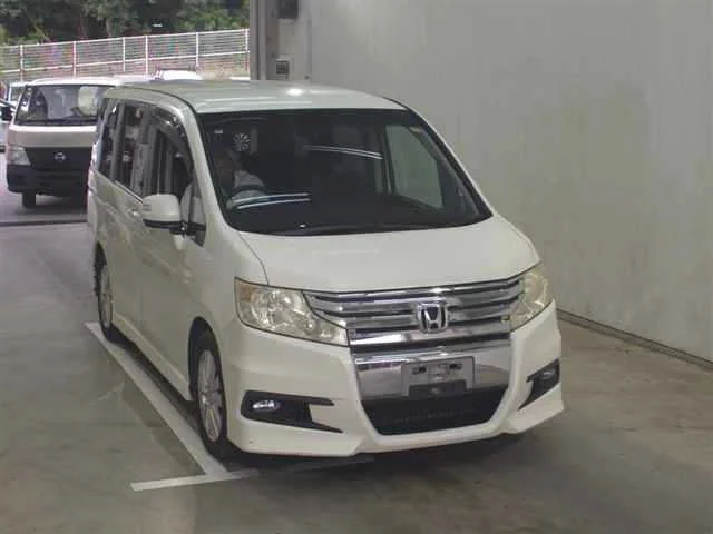 Honda Stepwgn 2010