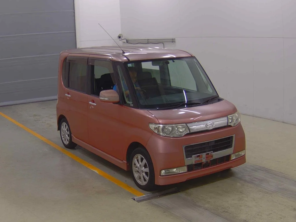 Daihatsu Tanto 2008