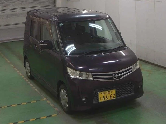 Nissan Roox 2009