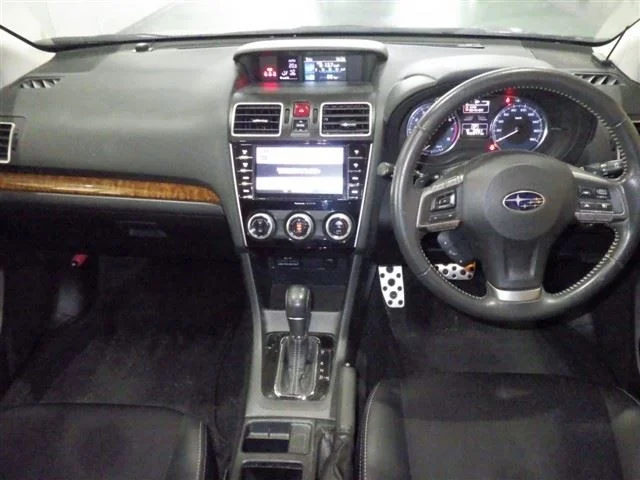 Subaru Impreza  с аукциона в Японии