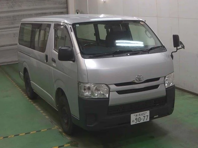 Toyota HiAce Van 2014