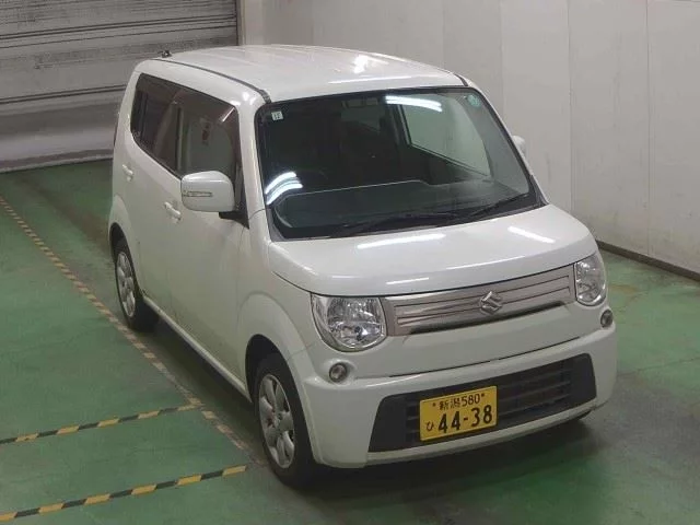 Suzuki MR Wagon 2011