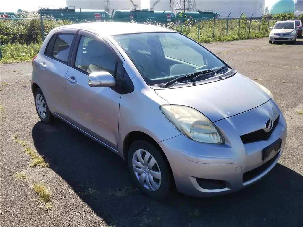 Toyota Vitz 2010