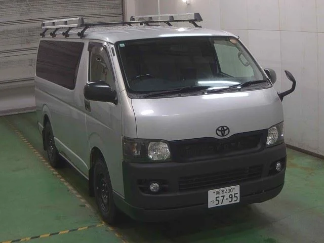 Toyota HiAce Van 2008