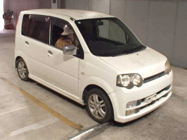 Daihatsu Move 2003