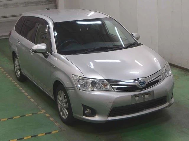 Toyota Corolla Fielder 2014