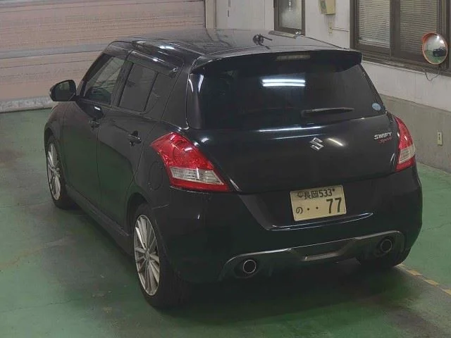 Suzuki Swift  с аукциона в Японии