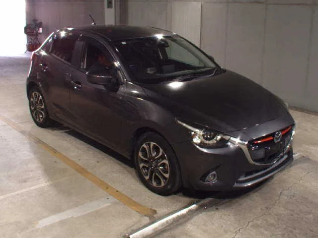 Mazda Demio 2015