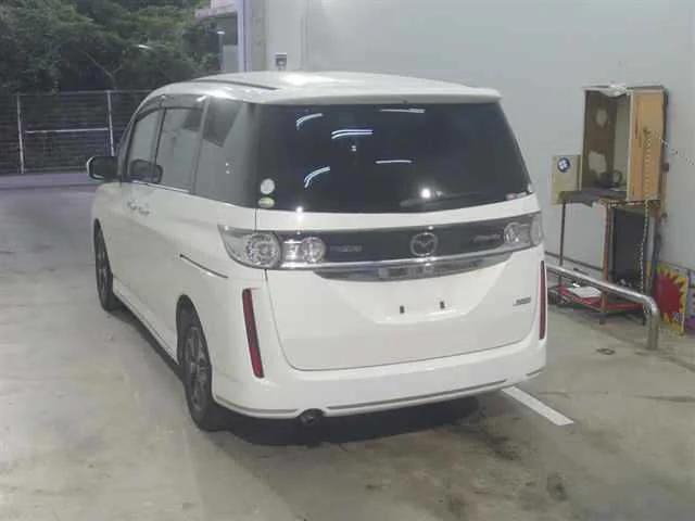 Mazda Biante  с аукциона в Японии