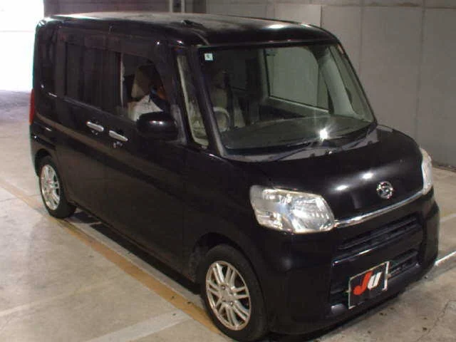 Daihatsu Tanto 2014