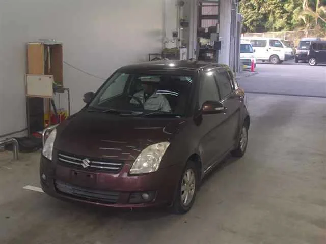 Suzuki Swift  с аукциона в Японии