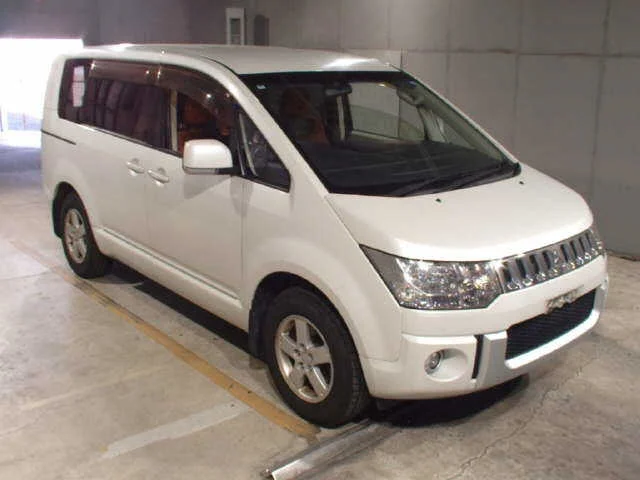 Mitsubishi Delica D:5 2016