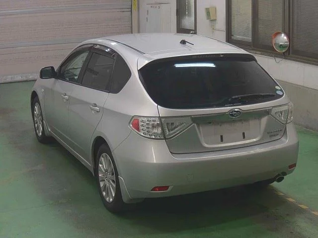 Subaru Impreza  с аукциона в Японии