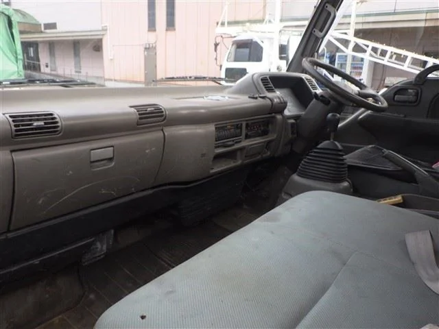 Nissan Atlas  с аукциона в Японии