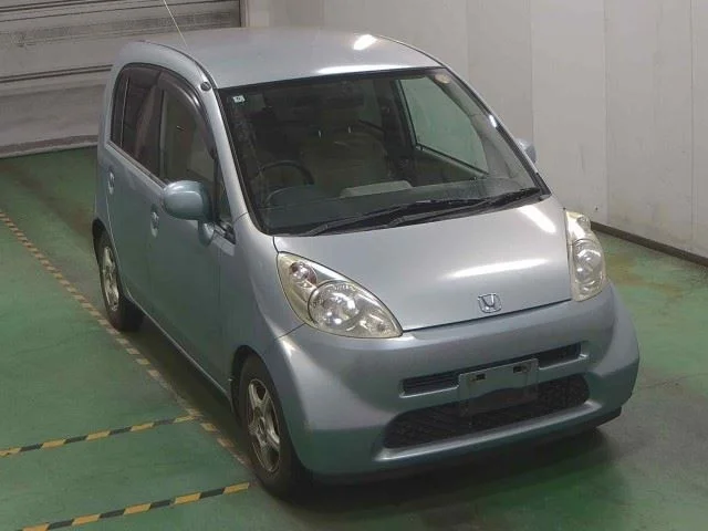 Honda Life 2005