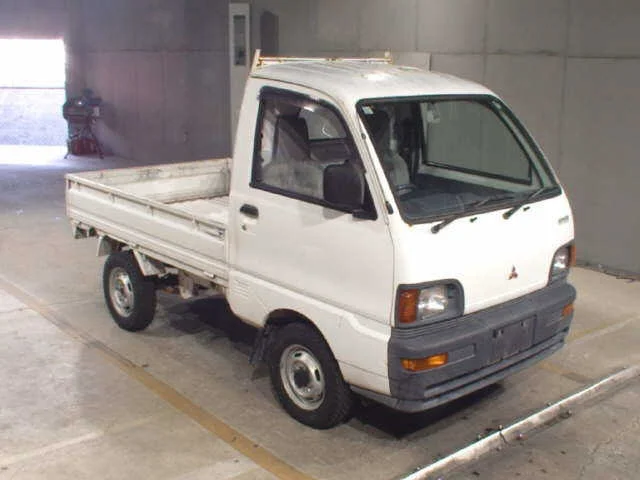 Mitsubishi Minicab  с аукциона в Японии