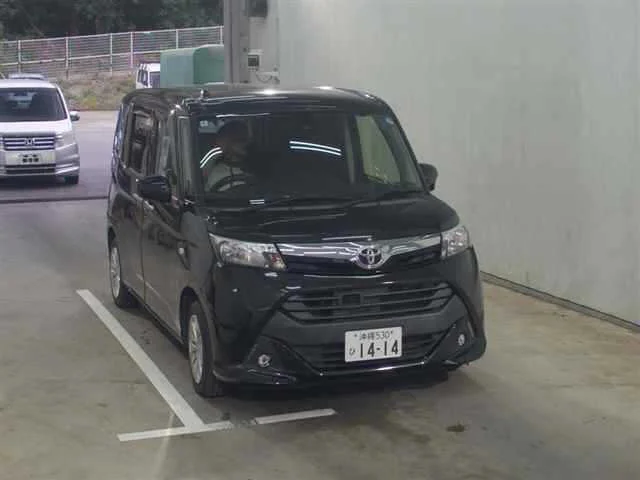 Toyota Tank 2018