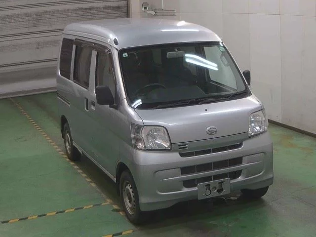 Daihatsu Hijet Cargo 2012