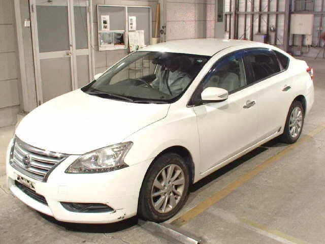 Nissan Sylphy  с аукциона в Японии