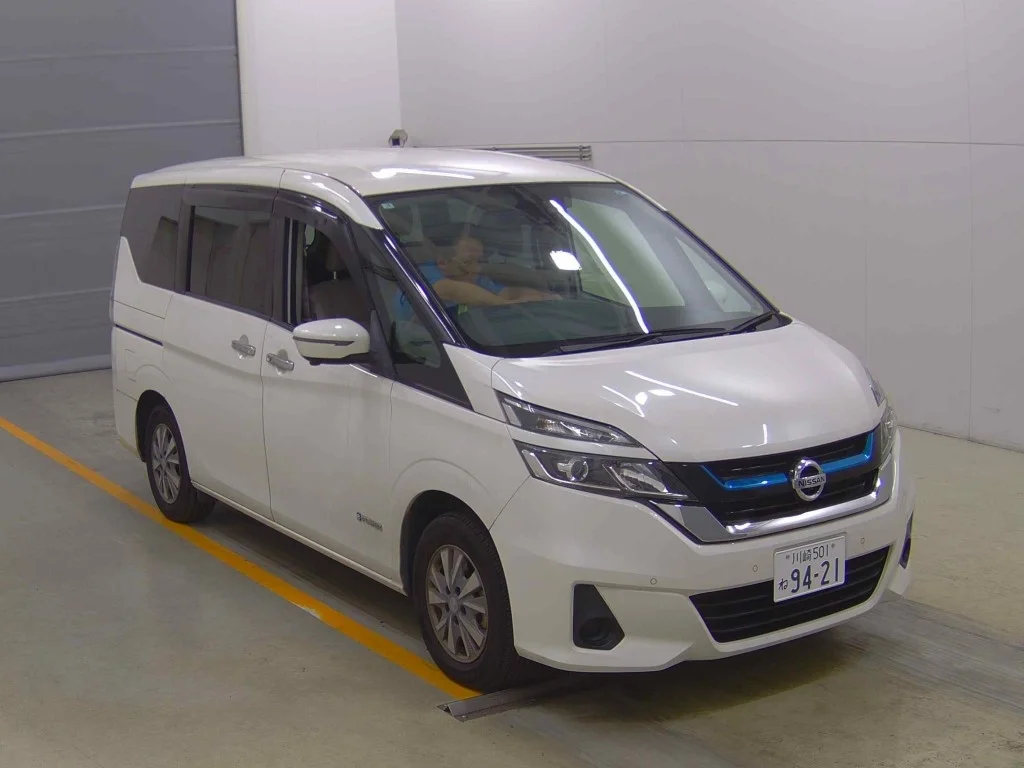 Nissan Serena 2019