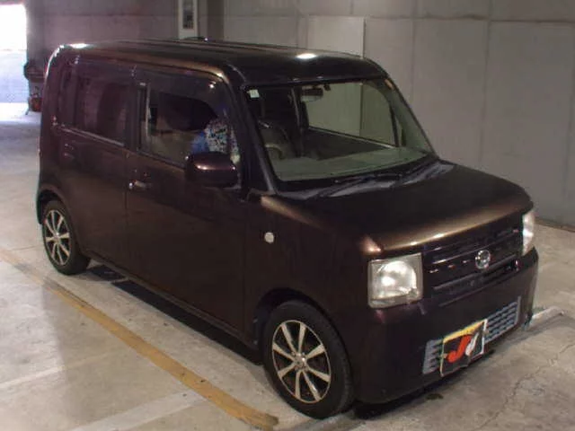 Daihatsu Move Conte 2012