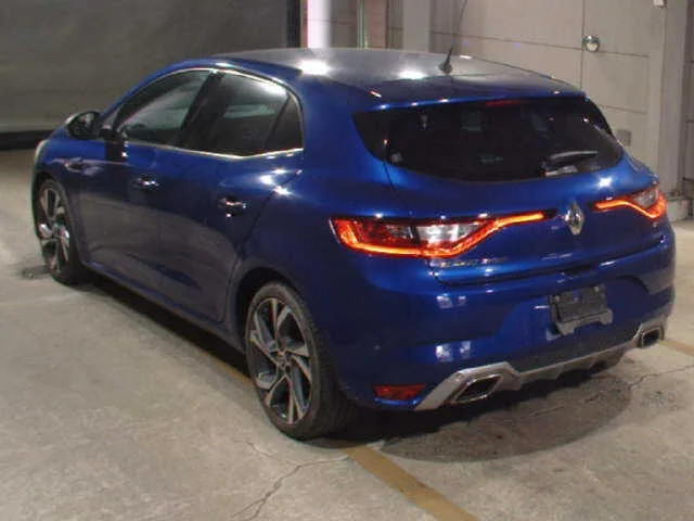 Renault Megane  с аукциона в Японии