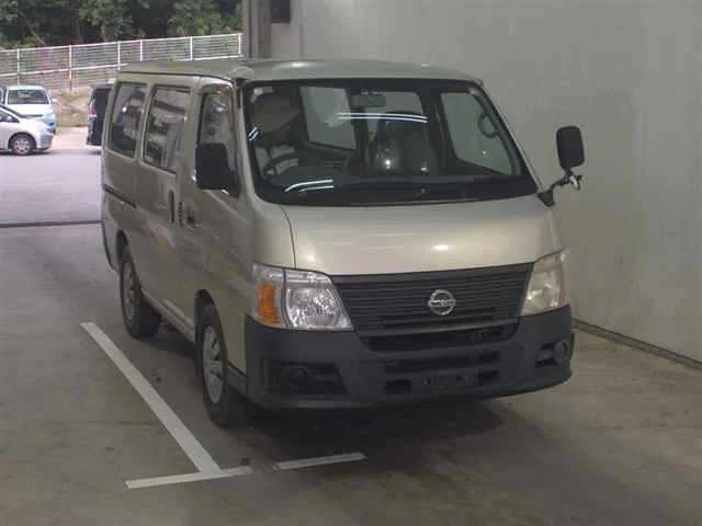 Nissan Caravan 2006