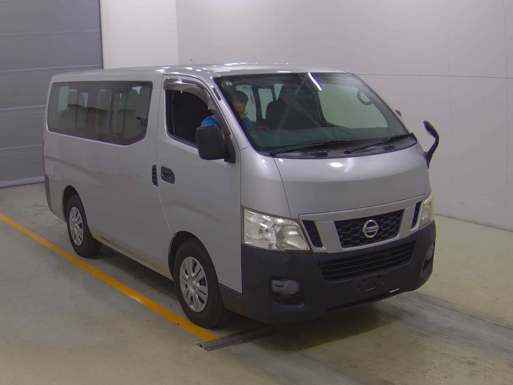 Nissan NV350 Caravan  с аукциона в Японии