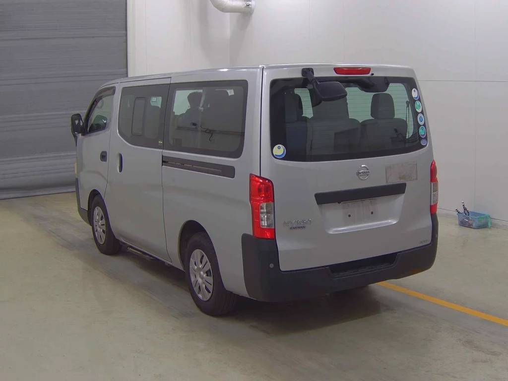 Nissan NV350 Caravan  с аукциона в Японии