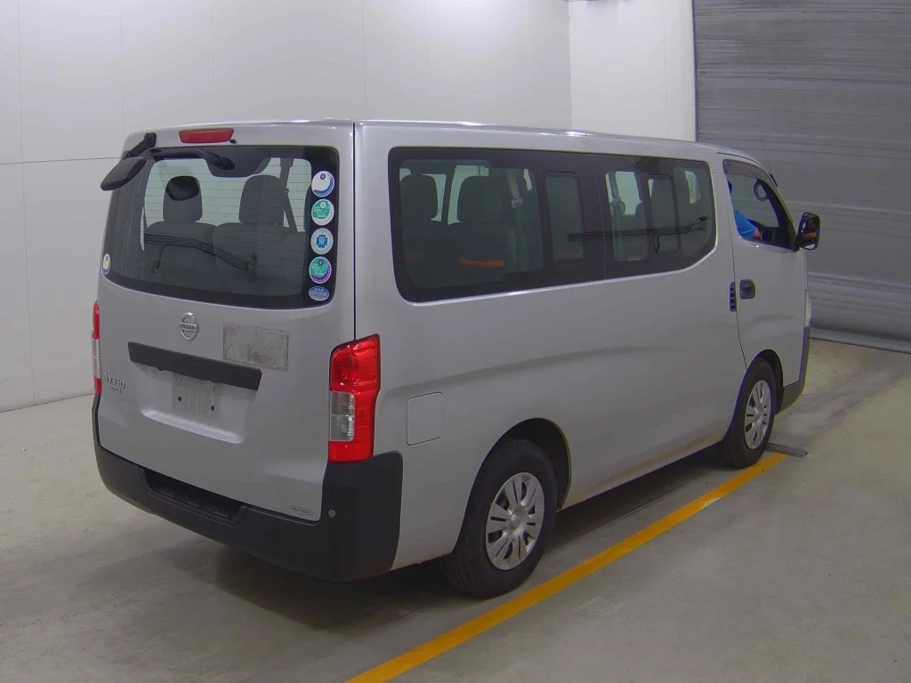 Nissan NV350 Caravan  с аукциона в Японии