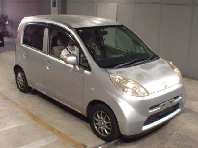 Honda Life 2005