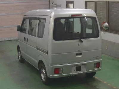 Статистика аукционов Suzuki Every