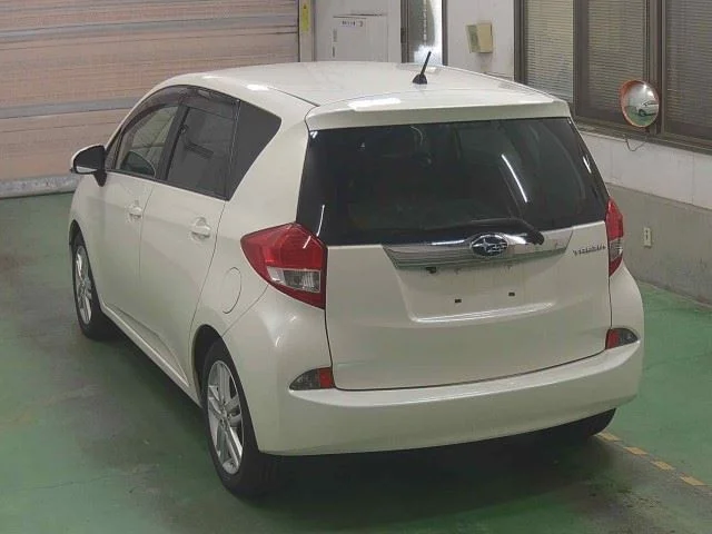 Subaru Trezia  с аукциона в Японии