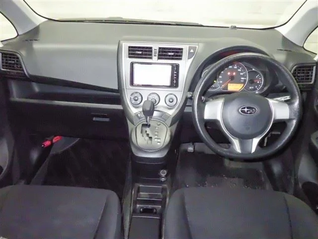 Subaru Trezia  с аукциона в Японии