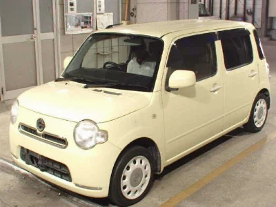 DAIHATSU MIRA COCOA