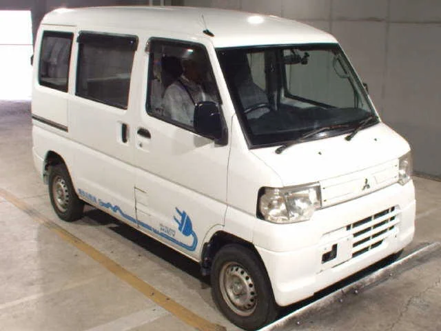 Mitsubishi Minicab  с аукциона в Японии