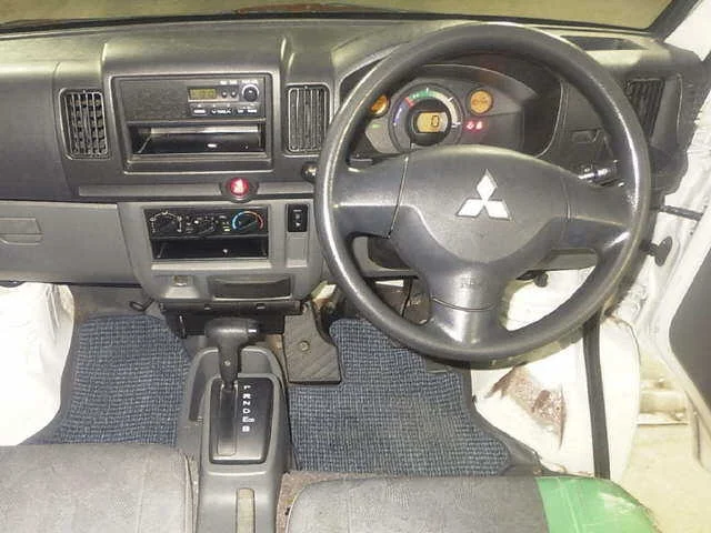 Mitsubishi Minicab  с аукциона в Японии