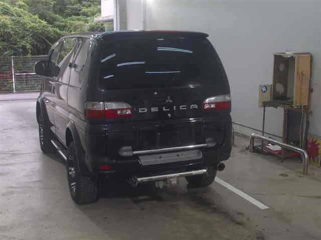 Mitsubishi Delica  с аукциона в Японии