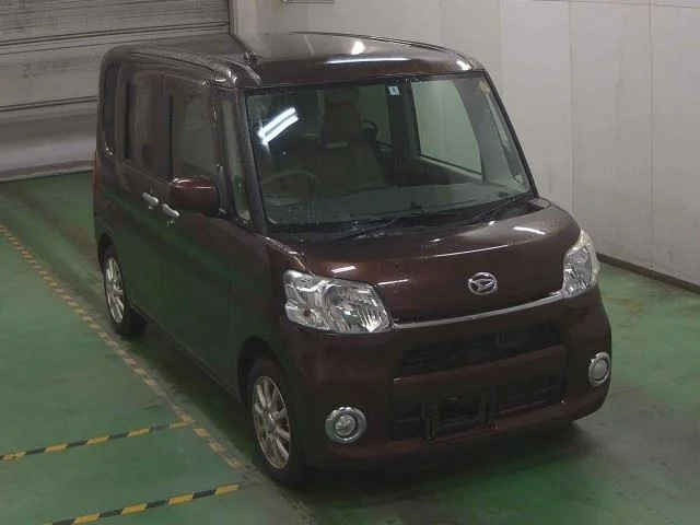 Daihatsu Tanto 2014