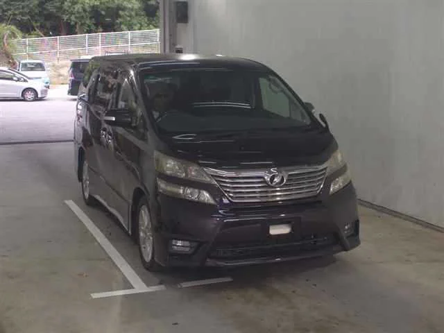 Toyota Vellfire 2010