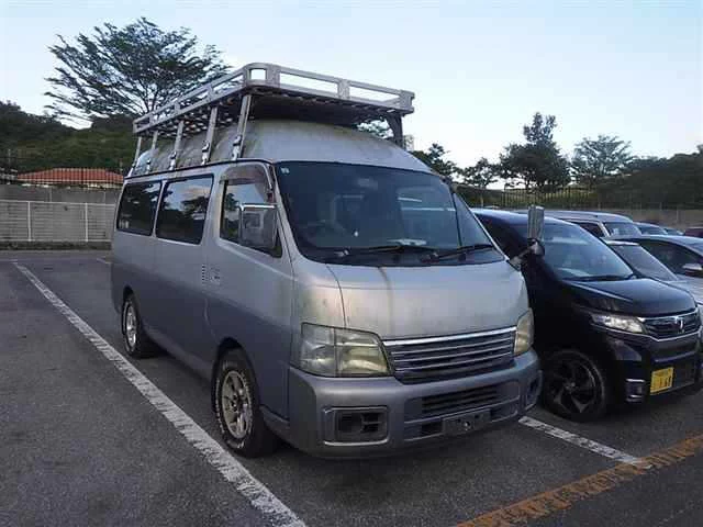 Nissan Caravan 2004